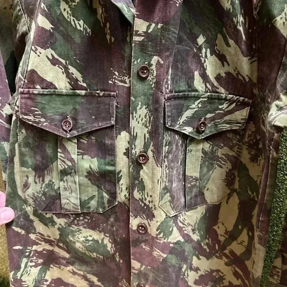 Vintage Camouflage  Button-up Shirt Small - Picture 4 of 5